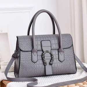 Sac fourre-tout en cuir PU de luxe populaire pour femmes, vente en gros d'usine, sac à main haut de gamme, sac <span class=keywords><strong>dos</strong></span> - Product Image 5