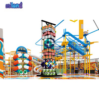 Mur d'escalade sur le thème cyberpunk, coloré, pour centres de camping, structure multi-niveaux, fosse de mousse, support d'entraînement premium
