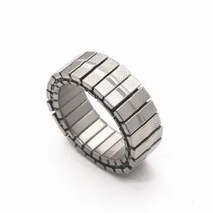 2401 zhongqi cincin baja titanium gaya punk pita jam tangan berubah bentuk dengan produsen perhiasan tahan karat elastis yang dapat disesuaikan