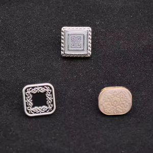 Nhà Máy Bán Hàng Trực Tiếp Tùy Chỉnh Nhỏ Kim Loại Hoa Hồng Nút Hoa Bền Đẹp Laser Marks Cho Áo Sơ Mi Jeans Khác Nhau - Product Image 6