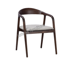 Chaises en bois massif en gros pour usage hôtelier, meubles d'appoint, chaises de salle à manger antiques, chaise en bois de couleur noyer moderne