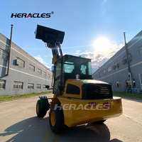 Chargeur télescopique multifonctionnel Heracles avec système hydraulique, moteur EPA, capacité de la benne de 0,75 m³, boîte de vitesses pour la logistique d'entrepôt