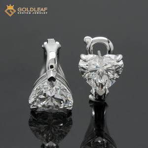 Pendientes de Diamantes con Corte Corazón de 6 Quilates, Chapados en Oro de 14K, IGI DEF VVS, de Goldleafgem Jewelry, Regalo para Mujeres - Product Image 3