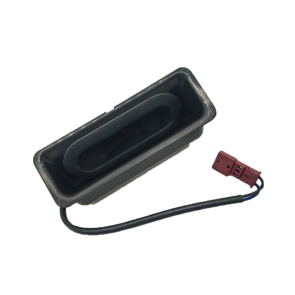 51248168035 Trunk Lock Push Button Handle Switch For BMW E60 E61 525xi