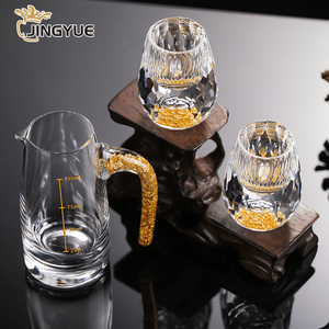 แก้วช็อตคริสตัลเพชรขนาด 1.5 ออนซ์ ประดับด้วยทองคำเปลว 24k ทำมืออย่างหรูหรา สำหรับดื่มเหล้าเหมาไถ้ เทกีล่า - Product Image 6