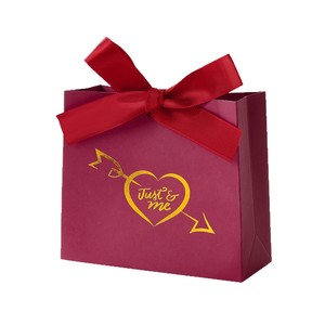 Caja <span class=keywords><strong>de</strong></span> cartón roja con estampado en caliente para <span class=keywords><strong>el</strong></span> Día <span class=keywords><strong>de</strong></span> San Valentín, con lazo, embalaje <span class=keywords><strong>de</strong></span> regalo, cierre inferior plegable con la inscripción LOVE en inglés - Product Image 5