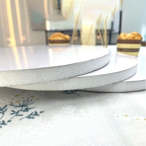 Base Redonda de Cartón Personalizada para Pastel, Tambor de Espuma para Pastel con Patrón Cuadrado, Material Ecológico de Grado Alimenticio, Impresión en Relieve - Product Image 3