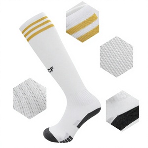 Chaussettes <span class=keywords><strong>de</strong></span> football professionnelles d'été, modèle Barcelone, <span class=keywords><strong>Real</strong></span> <span class=keywords><strong>Madrid</strong></span>, Manchester City, avec semelle en tissu éponge, pour matchs <span class=keywords><strong>de</strong></span> club ; style Coupe d'Europe, en tissu éponge, ODM - Product Image 4