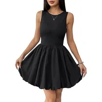 Robe trapèze dos nu, style doux et sexy, couleur unie disponible en noir, vente en gros ODM, polyester, coupe ajustée avec faible MOQ
