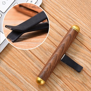 Diffuseur de parfum pour voiture en bois à clipser sur la grille d'aération, logo personnalisé, luxe, évaporation naturelle, parfum longue durée, accessoire d'intérieur de voiture - Product Image 2