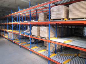 Aliran <span class=keywords><strong>Racking</strong></span> palet rol gravitasi dengan kepadatan tinggi gudang - Product Image 5