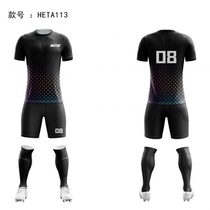 เสื้อฟุตบอลแบบใหม่แห้งเร็ว 100% โพลีเอสเตอร์ ชุดฝึกซ้อมฟุตบอล ชุดแข่งฟุตบอลครบชุด - Product Image 5