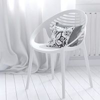 Chaise de café empilable en polypropylène massif pour jardin et extérieur, avec dossier à fentes, pour usage intérieur et extérieur