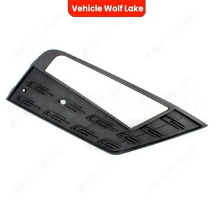 Embellecedor de rejilla inferior para faro antiniebla Wolf Lake para Seat Leon 5F SE 2017-2020, material ABS con orificio - Product Image 2