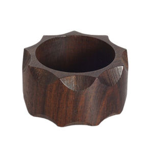 Anneau de SERVIETTE en bois naturel fait à la main, vente en gros - Product Image 2