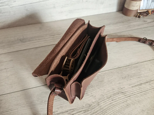 Petit sac à main en cuir pour femme, sac bandoulière personnalisé, sac à main artisanal, sac à bandoulière, sac à main mignon en cuir, cadeau pour elle - Product Image 6