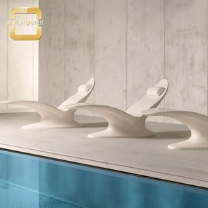 Fauteuil de massage de luxe avec base en fibre de verre, éclairage LED et système de chauffage pour salons et hôtels de villégiature - Product Image 5