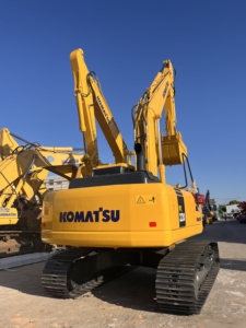 Excavadora de 22 toneladas Komatsu PC 220, modelo más nuevo y barato, excavadora de orugas hidráulica Komatsu usada en Japón para la venta - Product Image 5