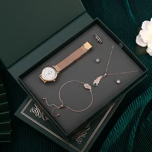 IBSO2022女性のための新しい高級グリーン時計セットギフトジュエリークォーツ時計