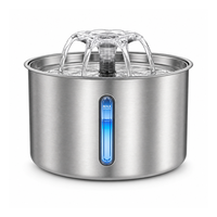 Fontaine à eau pour animaux de compagnie en acier inoxydable ultra-silencieuse avec filtration en 5 étapes, étanche IPX5, capacité de 2,2 L pour chats et petits chiens