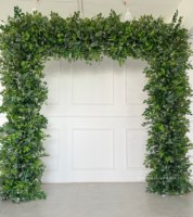 Großhandel Künstliche Seiden-Weiße Hochzeitsbogen-Blumenarrangements Rosen-Pfingstrosen-Blumenhintergrund für Hochzeitsdekoration