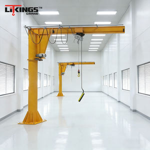 Grue à flèche colonne autonome peu encombrante, capacité 5 tonnes, hauteur de levage 5m, installation facile pour centre d'usinage - Product Image 1