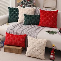Housse de coussin Père Noël 18x18 en jacquard 3D, fausse fourrure, vente en gros pour la décoration de Noël à la maison