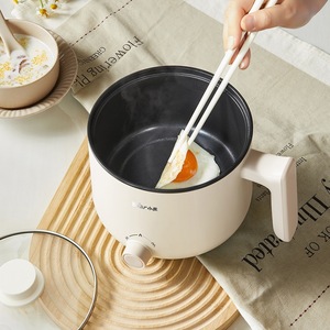 Casserole électrique Bear 1,7 L, mini-cuiseur multifonction pour la maison et les étudiants - Product Image 4