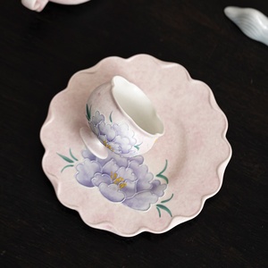 Tasse à thé en céramique peinte à la main motif pivoine, tasse de dégustation de thé, tasse à fleurs, tasse individuelle pour femme, collection Printemps - Product Image 3