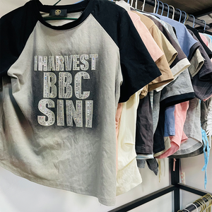 T-shirt a maniche corte estive usate da <span class=keywords><strong>donna</strong></span> le balle di abbigliamento della Germania sono perfette per la frugalità e la moda sostenibile - Product Image 3