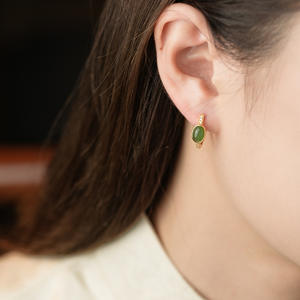 Aimgal - Pendientes Ovalados de Jade Hetian Vintage, Diseño de Aro Simple y Elegante, con Circonita 5A, Chapados en Oro de 18K, <span class=keywords><strong>Plata</strong></span> S925, Joyería Fina - Product Image 3