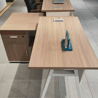 Moderno cubicolo scrivania da ufficio mobili Workstation legno capo Executive gestione modulare scrivania da ufficio con armadio