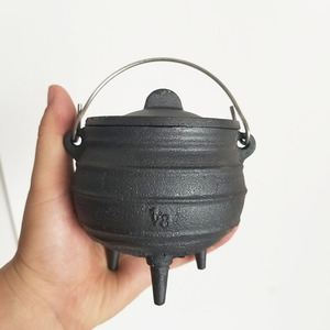 Moyen 1/8 #   Chaudière en fonte avec <span class=keywords><strong>support</strong></span> et <span class=keywords><strong>couvercle</strong></span> en métal - Potjie chinois, pot de sorcière 4,3'' 320ml - Product Image 1