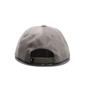 Casquettes <span class=keywords><strong>Snapback</strong></span> à 5 panneaux personnalisées avec design non structuré. Fabriqué en denim. Broderie 3D. - Product Image 4