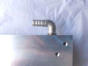 Profil aluminium radiator berpendingin air dengan saluran sirkulasi air untuk pembuangan panas pelat berpendingin air - Product Image 4