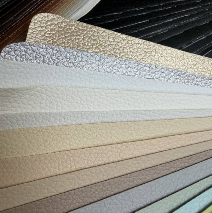 High-quality Wholesale PU Leather Microfiber Multi-ply Synthetic Artificial Faux Leather Fabric 0.6mm Thick Bags Luggage
