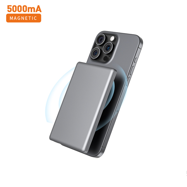 Ultra Thin Magnetic Suction Mobile Power Banks 5000mAh Power Charger LED Digital Display TYPE-C Ports Aluminum Alloy+ABS+PC
