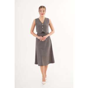 Ensemble élégant pour femme, deux pièces, sans manches, veste et jupe en satin anthracite avec boutons dorés - Product Image 6