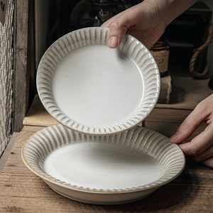 Assiettes en porcelaine gaufrée en céramique vintage Vente en gros <span class=keywords><strong>La</strong></span> Placa Speckly Assiettes à couverts Vaisselle en grès Assiette creuse - Product Image 1