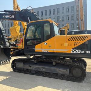 Excavadora Hyundai 220LC-9S de Segunda Mano, 22 Toneladas, Cummins, Alta Calidad, Excavadora de Orugas, Caja de Cambios, Bomba PLC, Rodamiento, Modelo 2022, Corea - Product Image 2