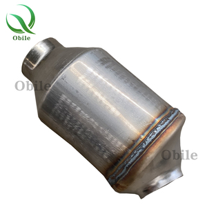 Convertidor catalítico <span class=keywords><strong>de</strong></span> cerámica universal <span class=keywords><strong>de</strong></span> acero inoxidable <span class=keywords><strong>de</strong></span> alta calidad para <span class=keywords><strong>catalizador</strong></span> <span class=keywords><strong>de</strong></span> coche - Product Image 1