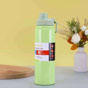 Botella Deportiva de Acero Inoxidable con Aislamiento al Vacío para Senderismo, Montañismo, Ciclismo y Viajes - Product Image 3
