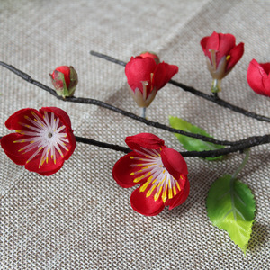 Branches de fleurs artificielles de prunier d'hiver en soie, haute simulation, pour décoration de mariage, design à 4 branches - Product Image 2