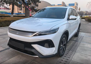 Song Pro DM 2025 de Segunda Generación, Conducción Inteligente, 115KM Transcend, Híbrido Enchufable, 1.5L, 5 Asientos, SUV Compacto con Tracción Delantera - Product Image 3