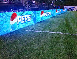 Écran d'affichage LED P5 IP65 pour magasin de sport en intérieur, écran tactile, mur vidéo - Product Image 5