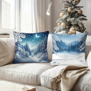 Những chiếc gối trang trí mùa đông tạo nên không gian phòng khách ấm cúng với nét quyến rũ của ngày lễ và cảnh rừng tuyết. - Product Image 4