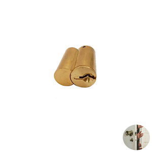 Nuevos cilindros de bloqueo de latón de estilo de moda popular Cilindros de bloqueo en forma de 8 reemplazables de alta calidad a la venta - Product Image 1