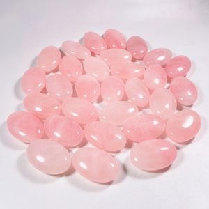 Pierre ovale de massage en quartz rose naturel de qualité supérieure HY OEM pour la thérapie par le <span class=keywords><strong>sel</strong></span> de spa Pierre de massage - Product Image 2