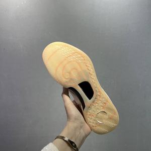Baskets montantes de basketball unisexe, design amortissant, légères, en maille respirante, antidérapantes, rehaussantes, hiver - Product Image 5
