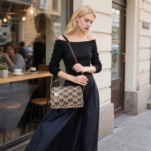 Gold Chain PU Leather Women Cross Body Bags Ladies Customize Logo Heat <b>Small</b> Shoulder Bag for Women - Product Image 5